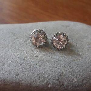 Sorrelli earrings round studs